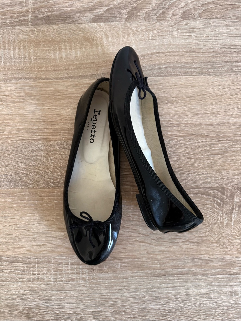 Repetto Cendrillon ballet flats black Patent leather sz  39.5/9